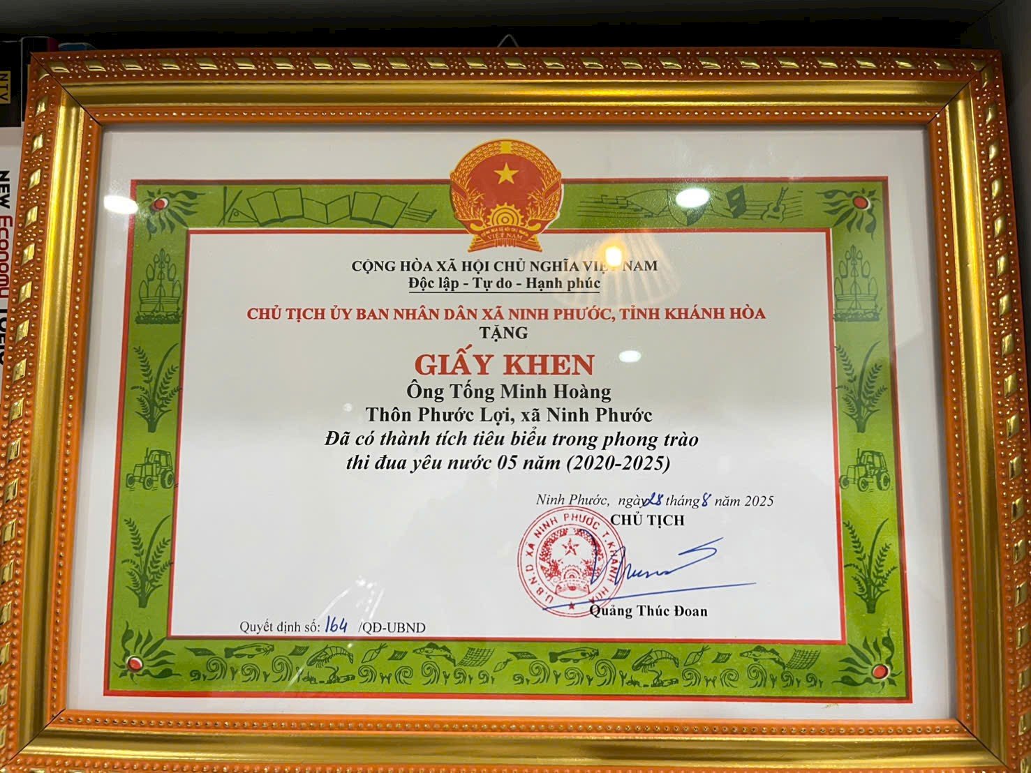 Nông trại Hoàng Yến Vinh Dự Được Tặng Bằng Khen Tại Hội Nghị Điển Hình Tiên Tiến Xã Ninh Phước Lần Thứ I